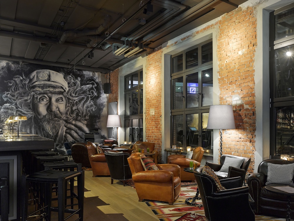 25Hours Hotel Altes Hafenamt 42/68