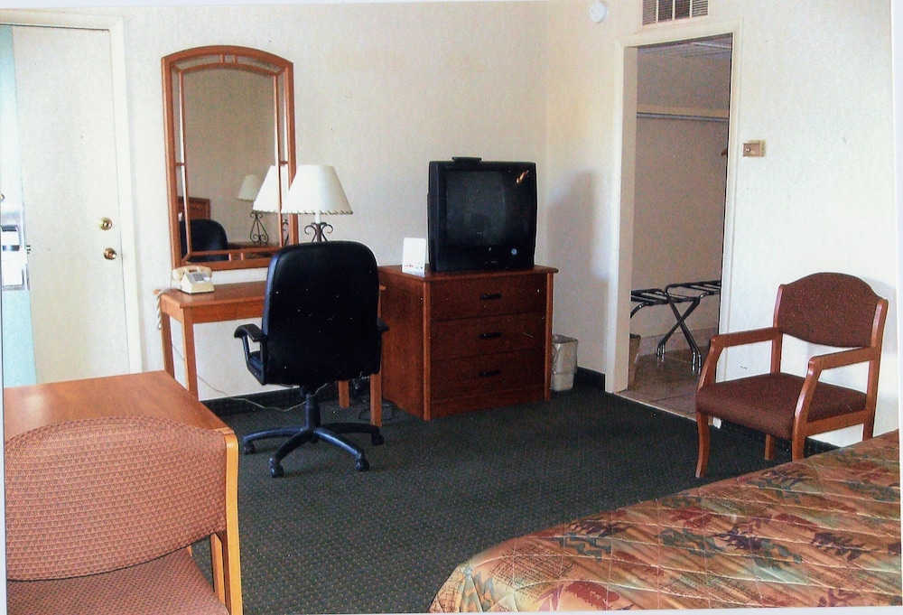 Will Rogers Hotel 32/33