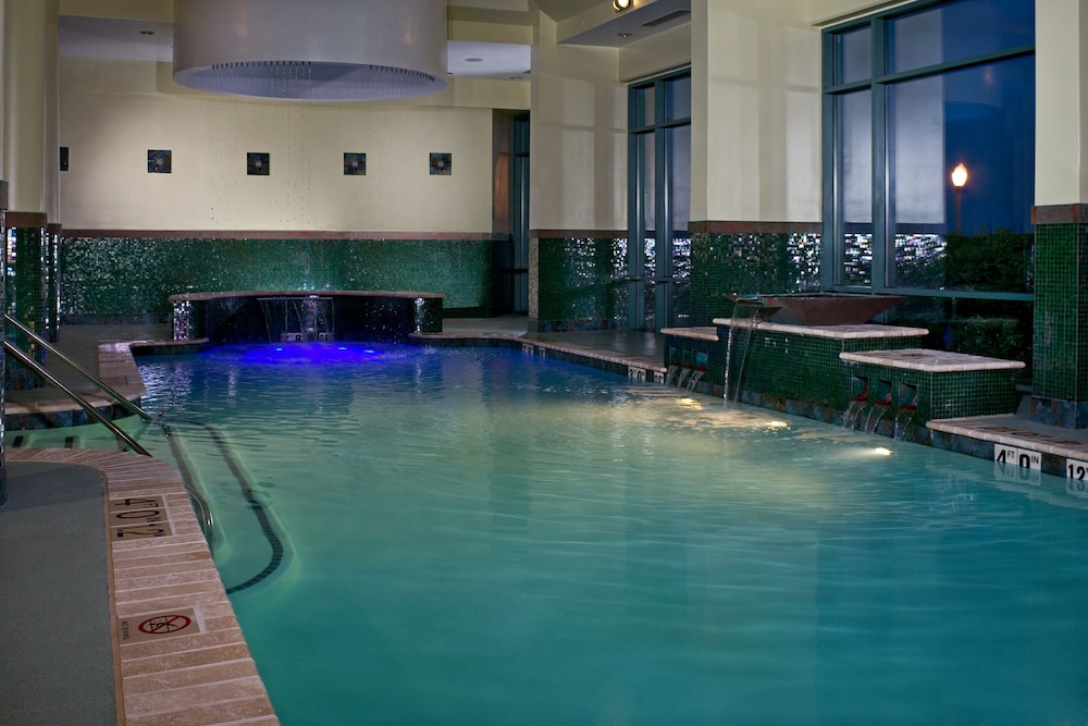swimming pool spa