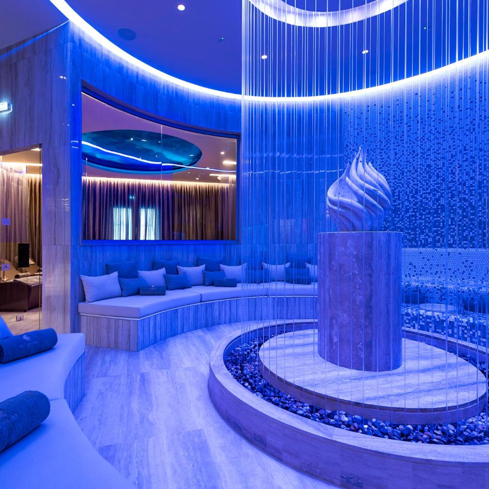 Adams Beach Hotel and SPA 48/75