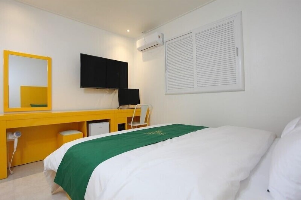 STANDARD, DOUBLE BED