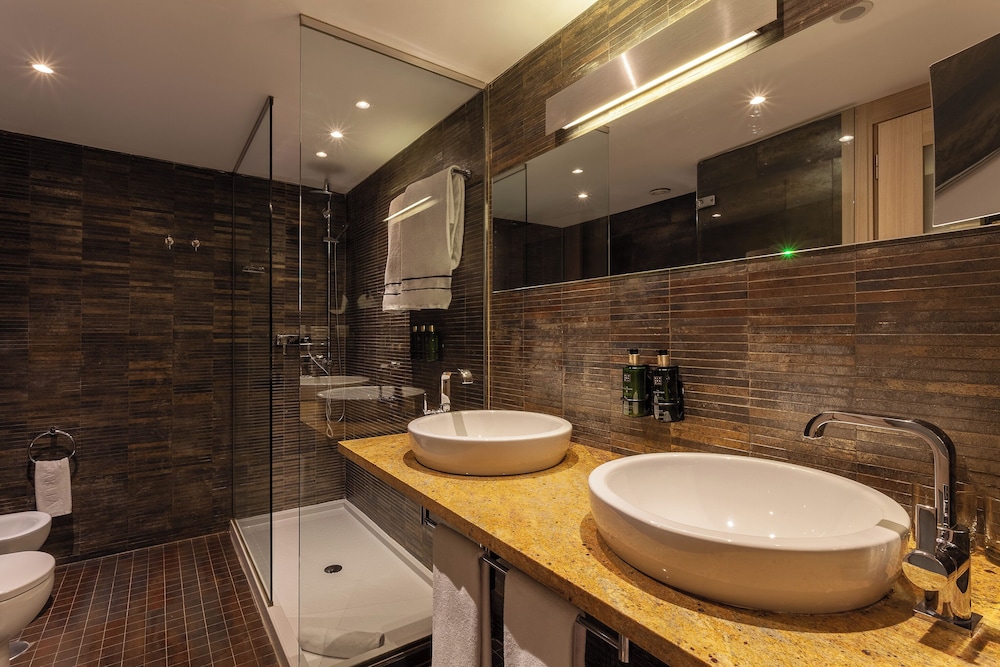 Melia Sevilla Hotel 48/48