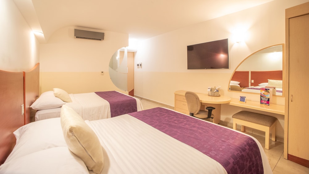 Magico Inn Hotel 7/41