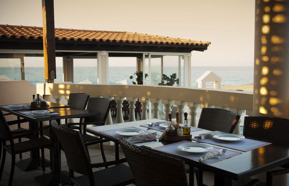 Caretta Beach 55/62