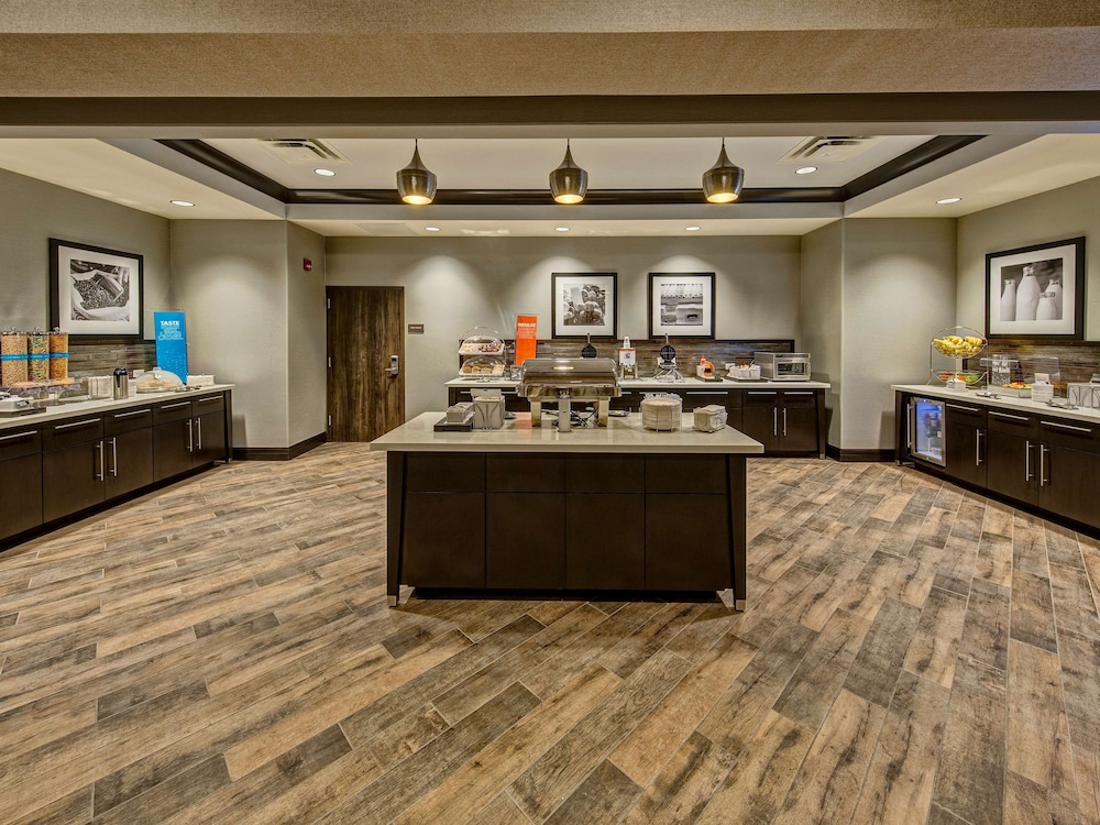 Hampton Inn And Suites Memphis Germantown 11/64