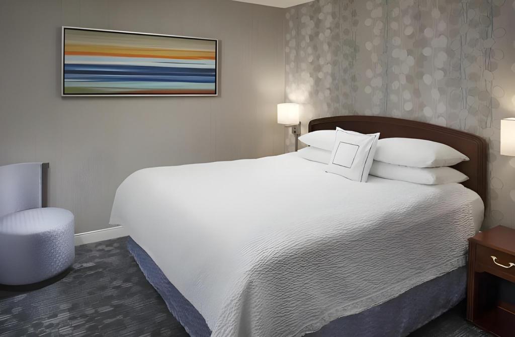 Upgrade, Suite, King Bed