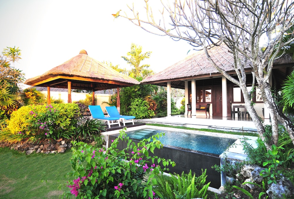 Blue Point Resort and Spa 4/73