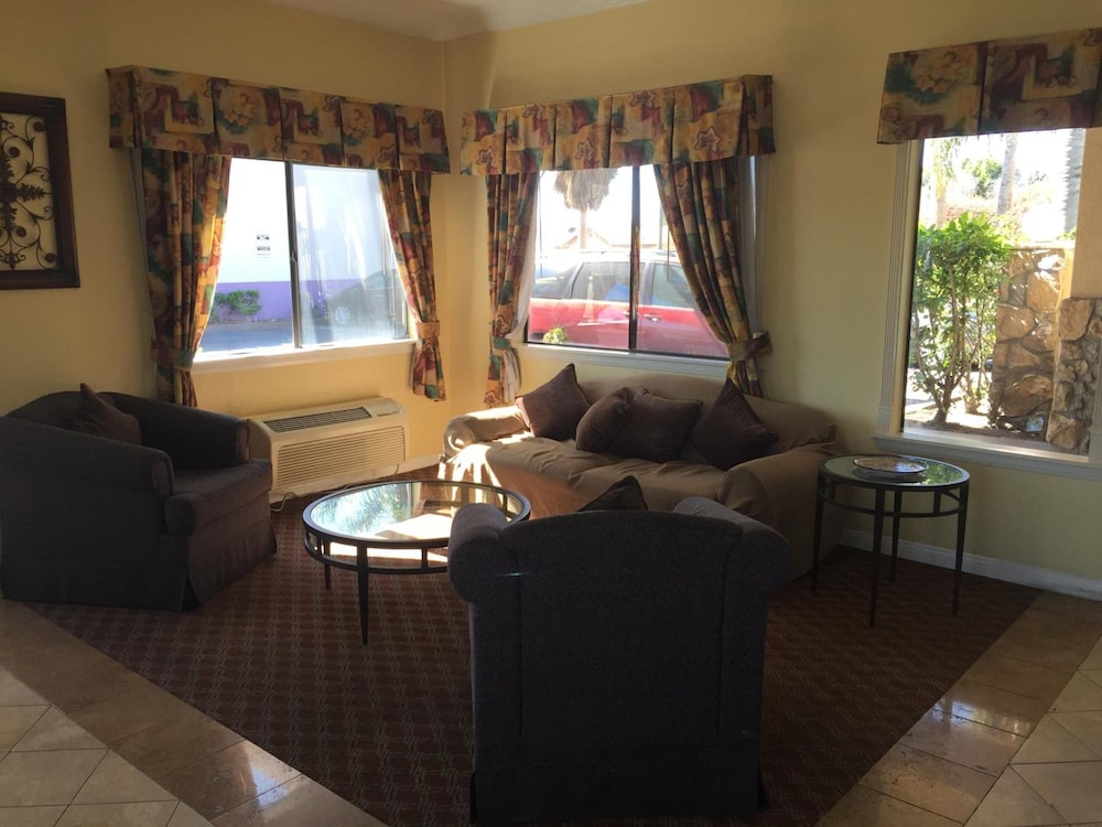 Chula Vista Inn 48/61