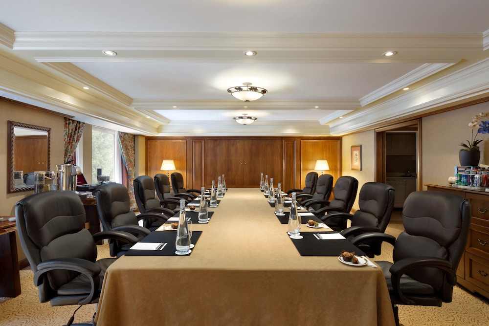Fairmont Chateau Whistler Gold Experience 31/48