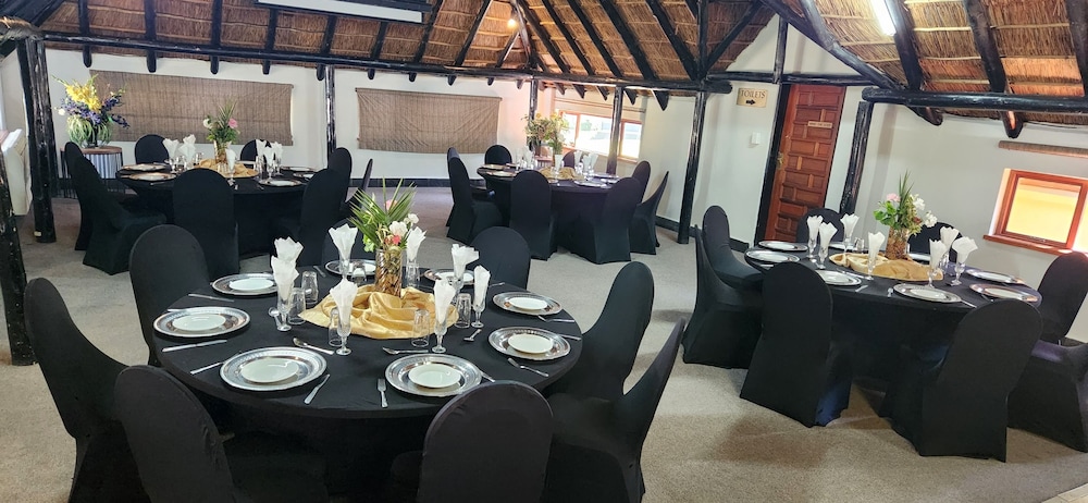 Shumba Valley Lodge 35/50