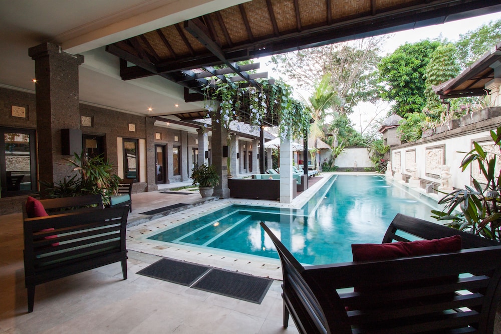 Villa Dewata Seminyak 23/50