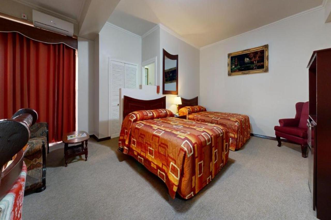 Regency Suites Hotel 9/20