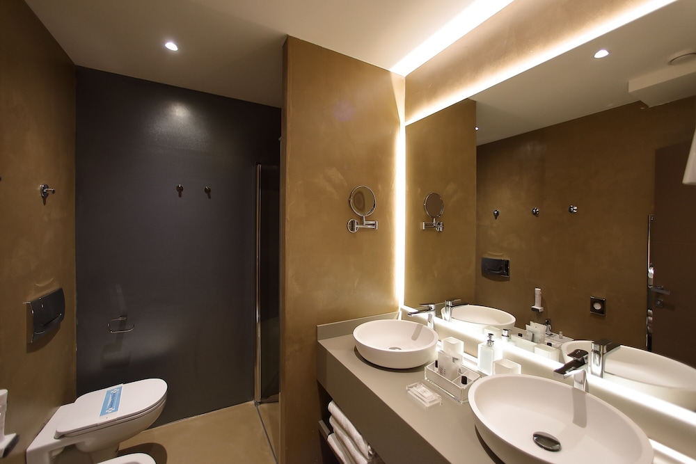 BellArrivo Hotel 36/41