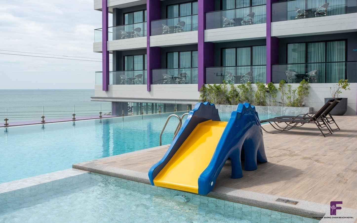 Fortune Saeng Chan Beach Rayong 38/50