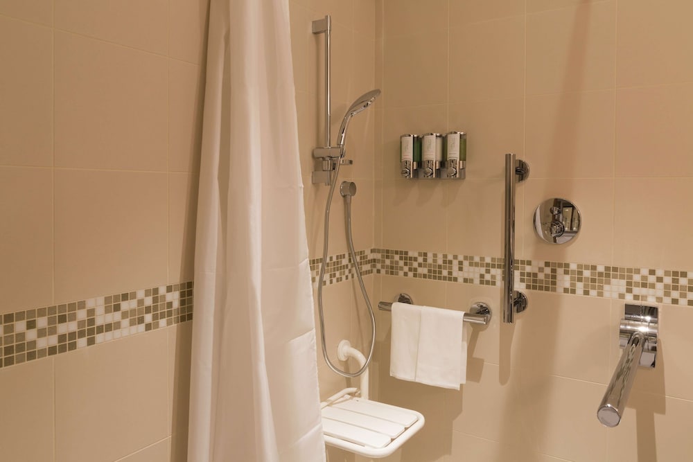 HAMPTON BY HILTON ROME EAST 17/51