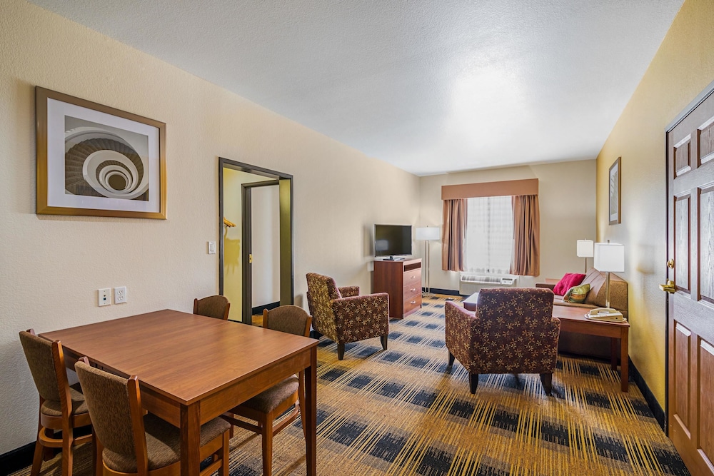 Quality Inn & Suites Lampasas 39/51