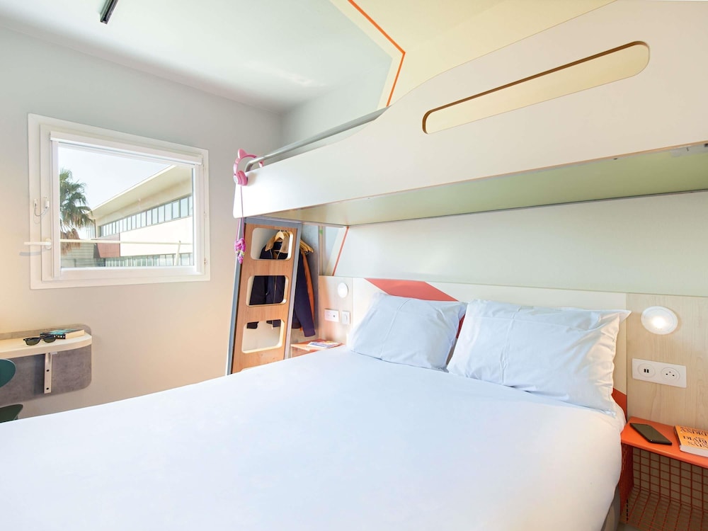 Ibis Budget Marseille L Estaque 24/72