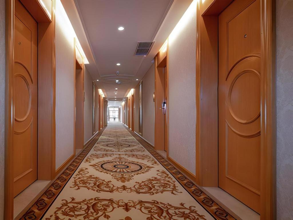 Vienna Hotel Gongcheng Tianjie 32/61