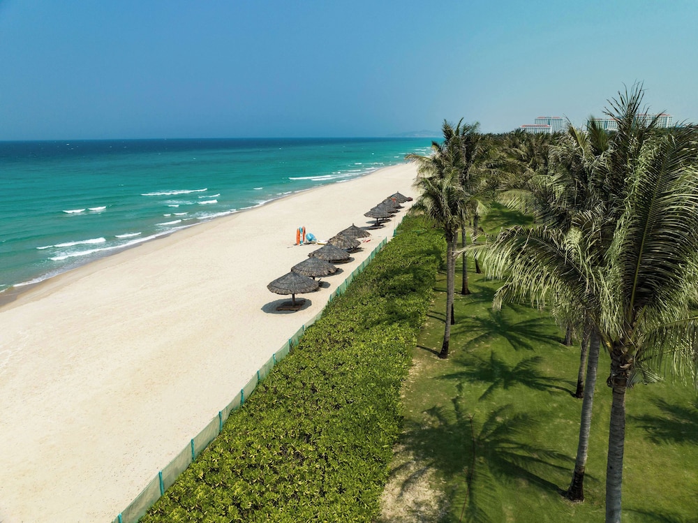 Radisson Blu Resort Cam Ranh 40/45