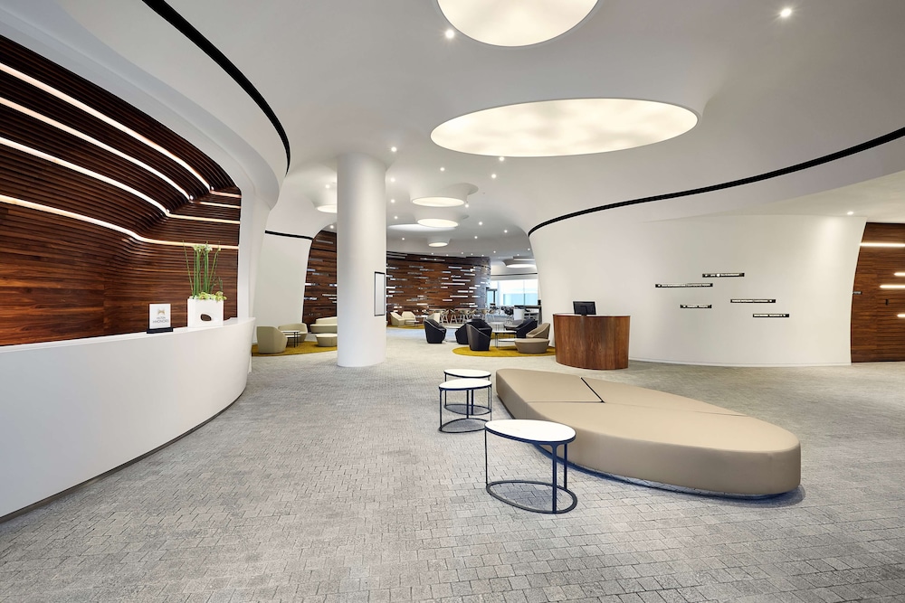 Doubletree By Hilton Wroclaw 10/77