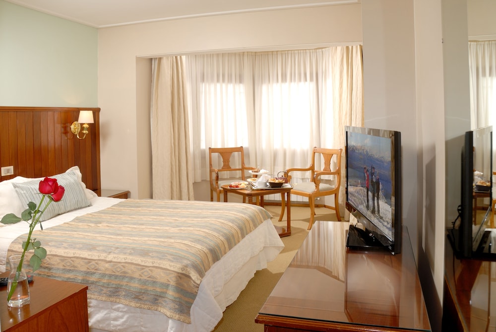 Nevada Hotel Bariloche 3/50
