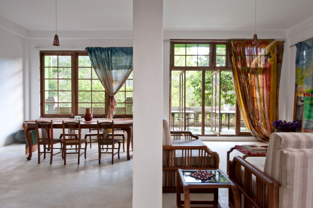 The Kandy Samadhi Centre 64/80