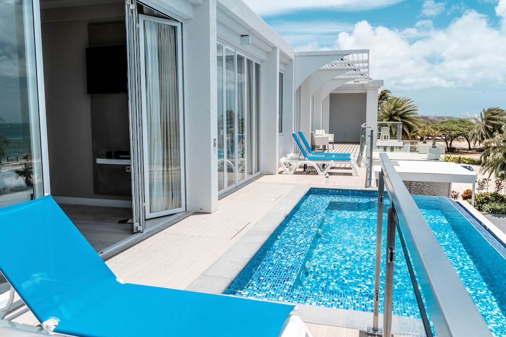 Ocean Z Boutique Hotel 30/50