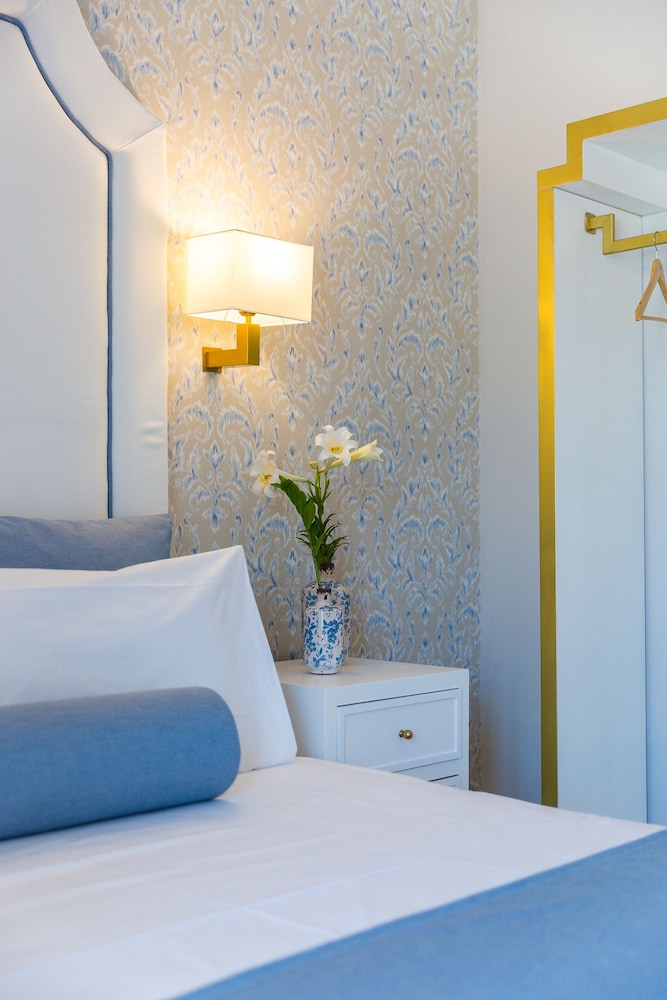 Georgioupolis Plaza Suites 16/38