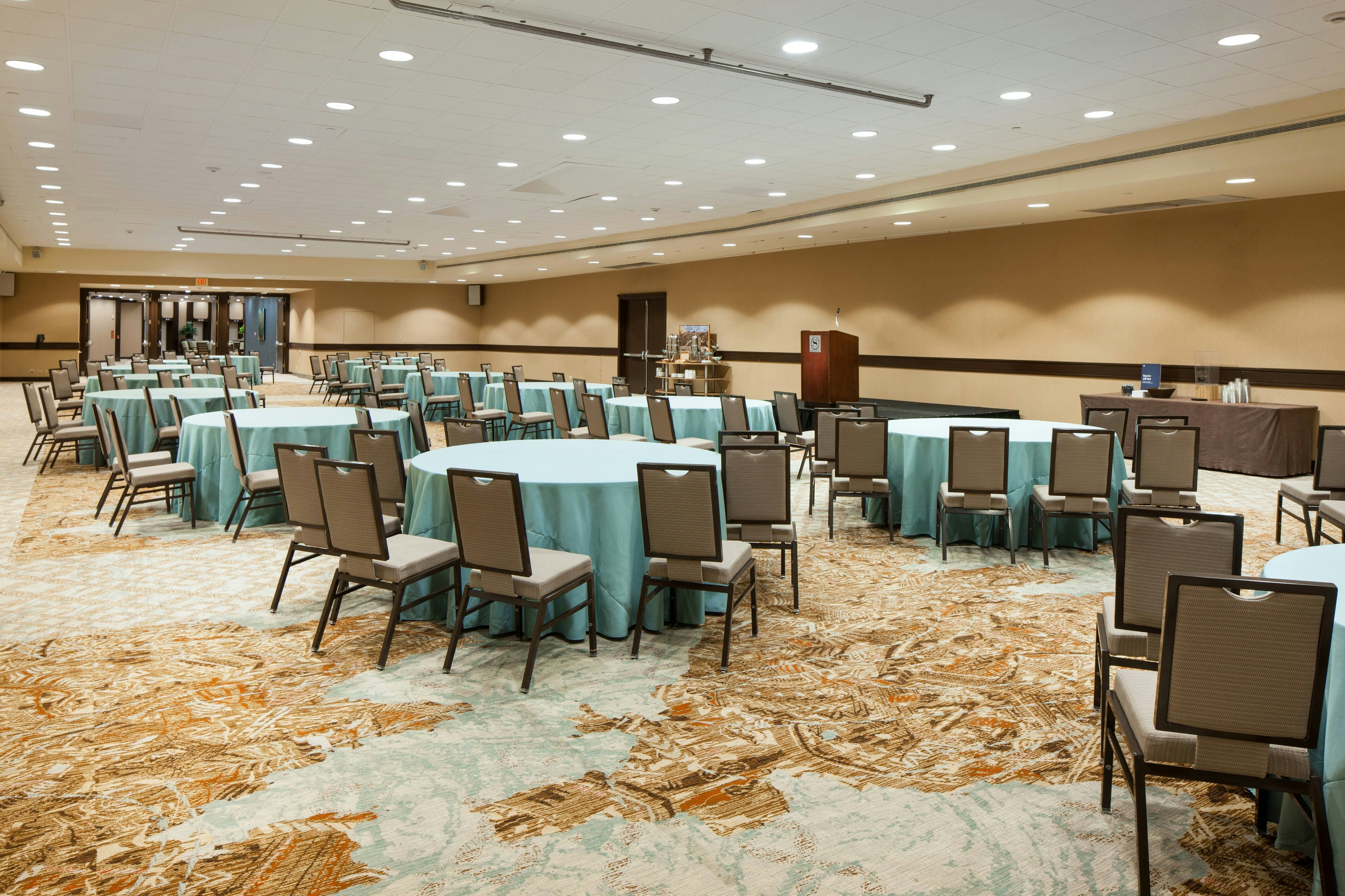 Sheraton Waikiki 48/73