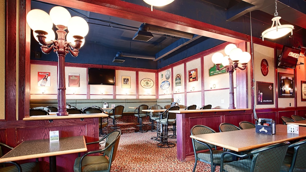 Best Western High Road Inn 28/53