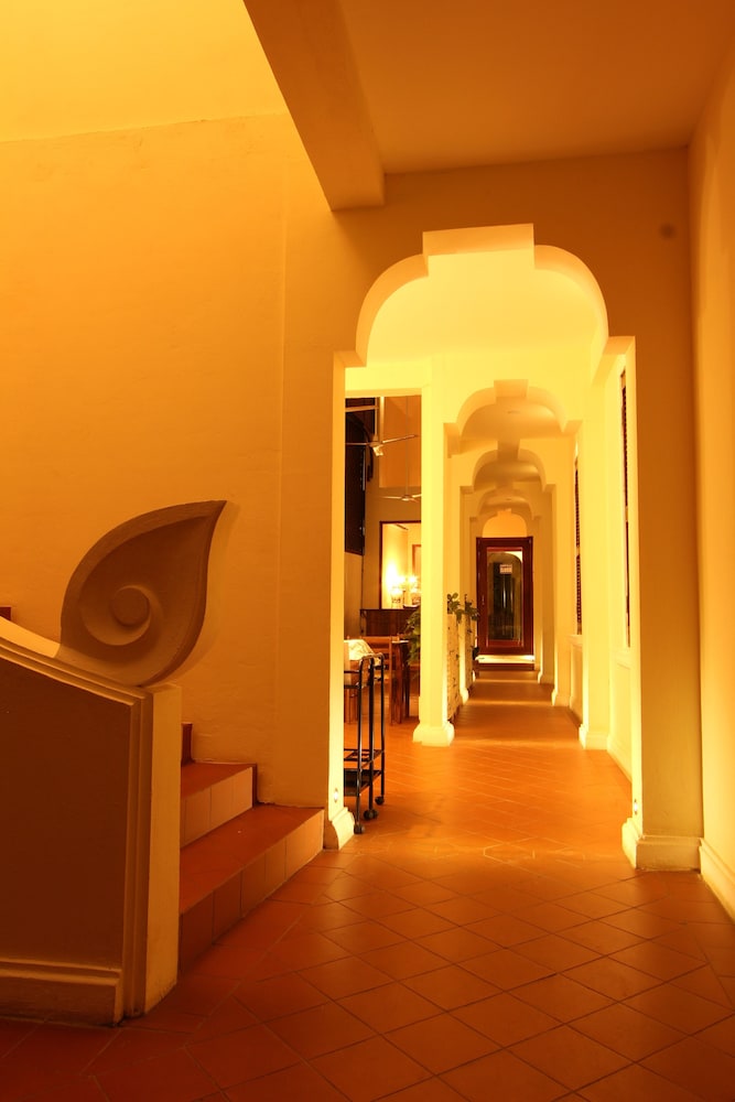 Le Luxe Boutique Hotel 41/56