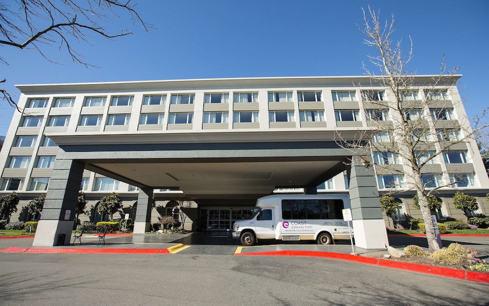 Coast Gateway Hotel SeaTac 3/30