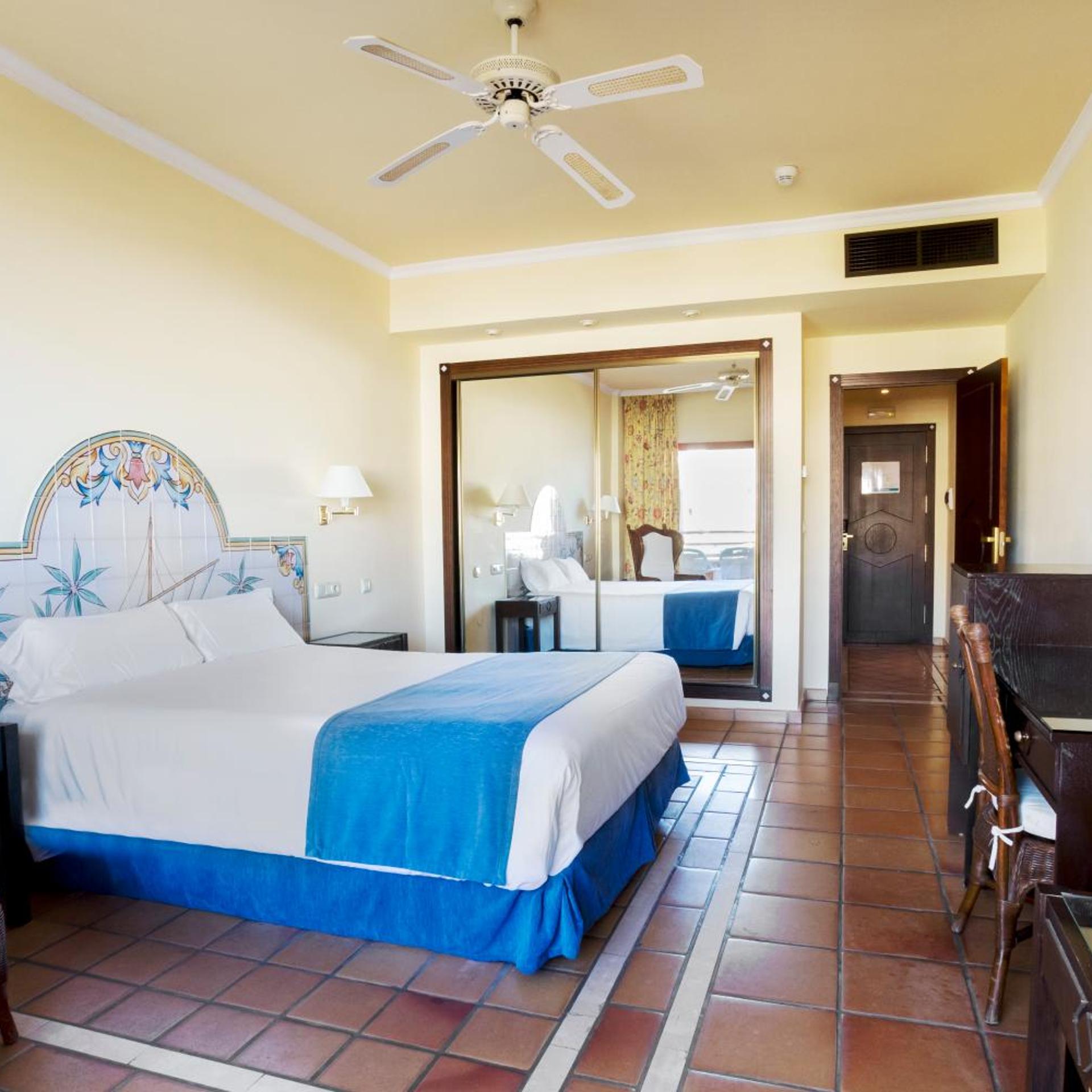 Room, Single