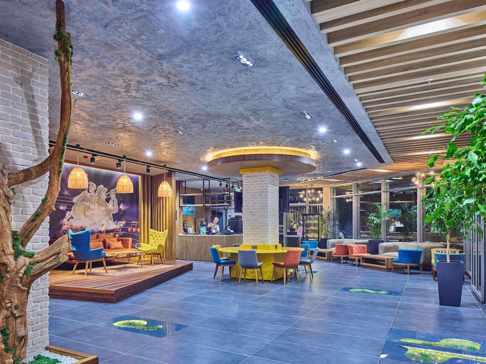 Ibis Istanbul Airport 62/68
