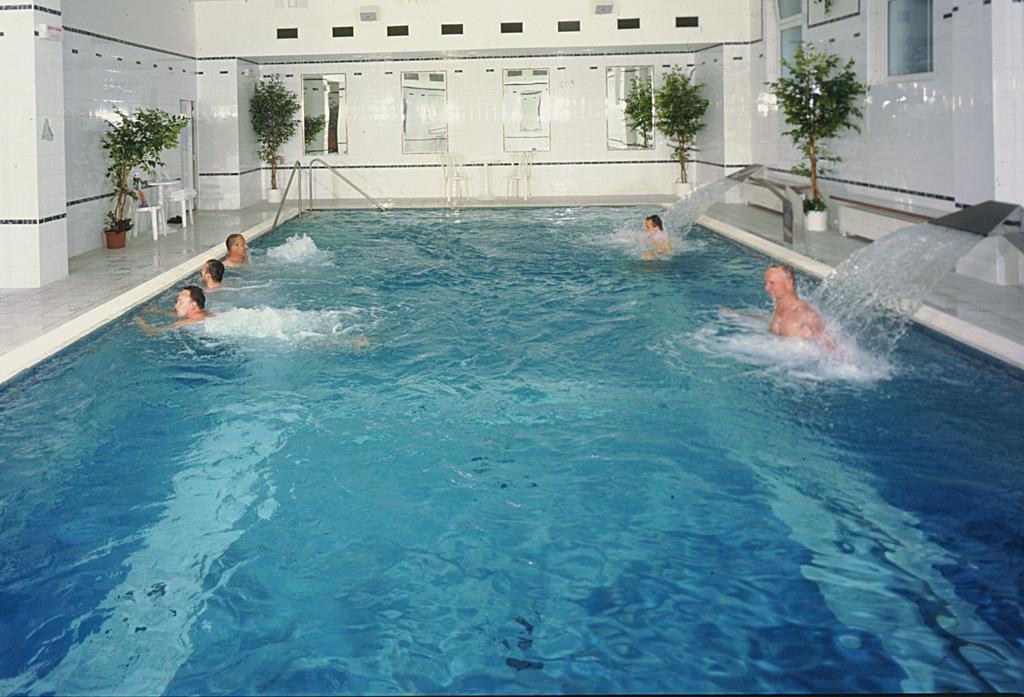 Vltava Ensana Health Spa Hotel 34/38