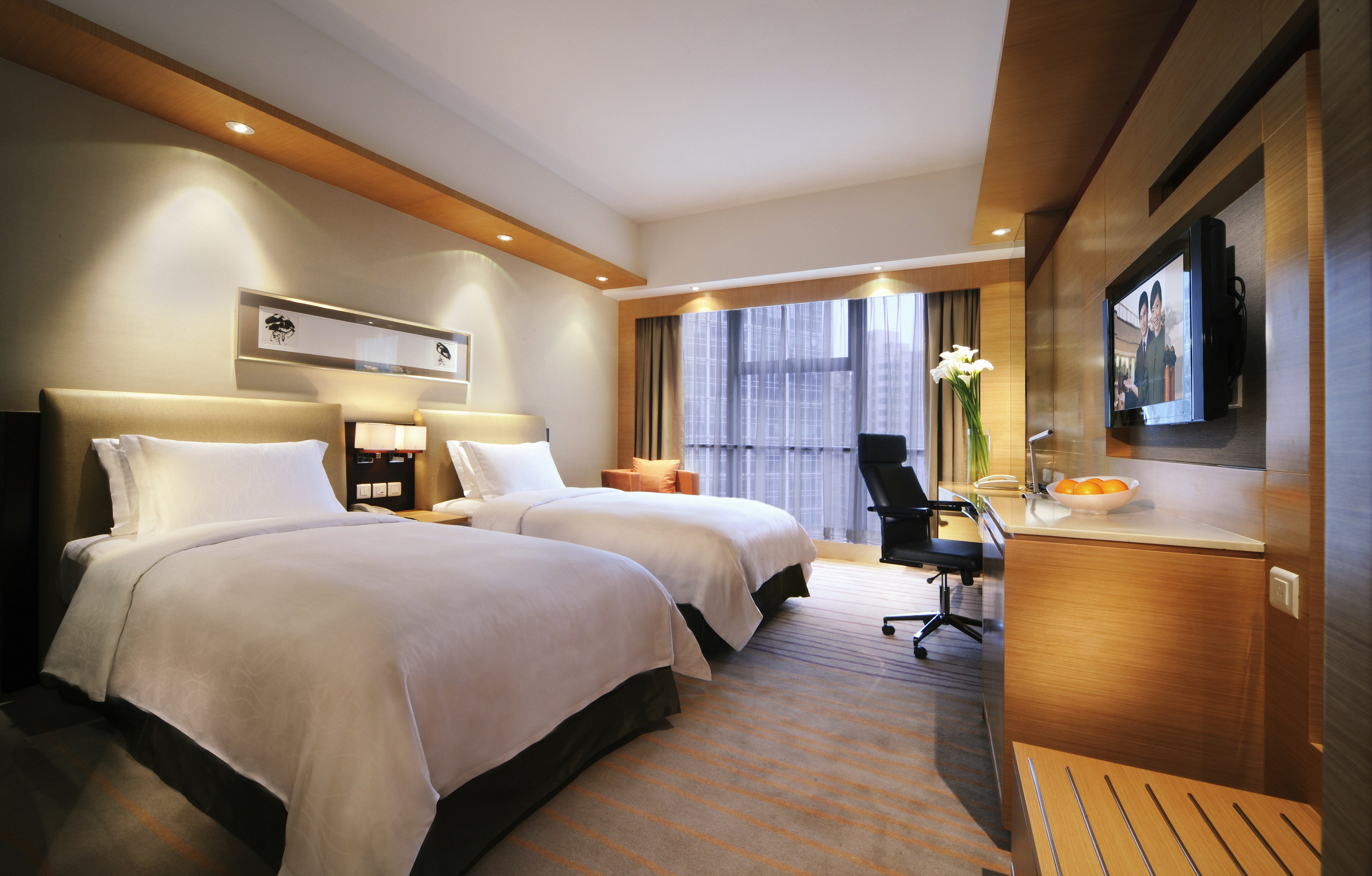 New World Wuhan Hotel 9/70