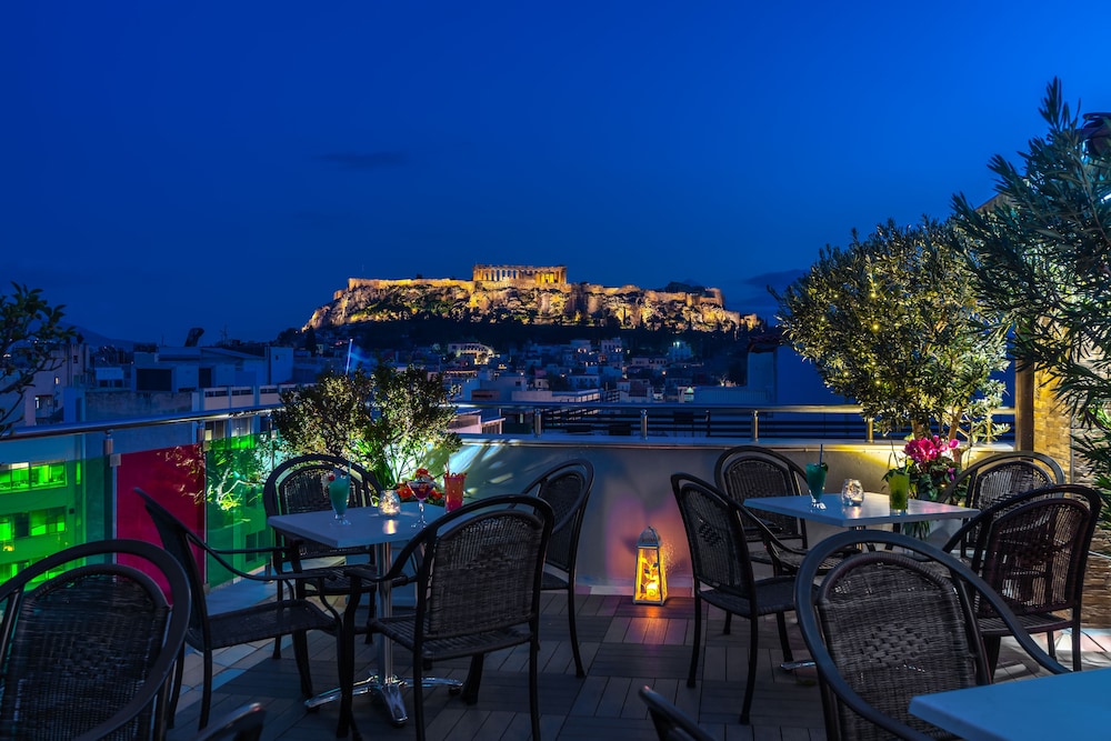 Attalos Hotel 6/48