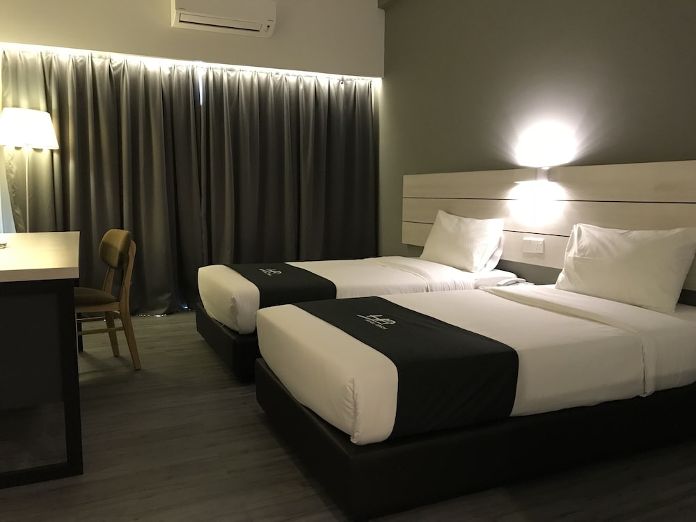 Hotel Arissa 30/57