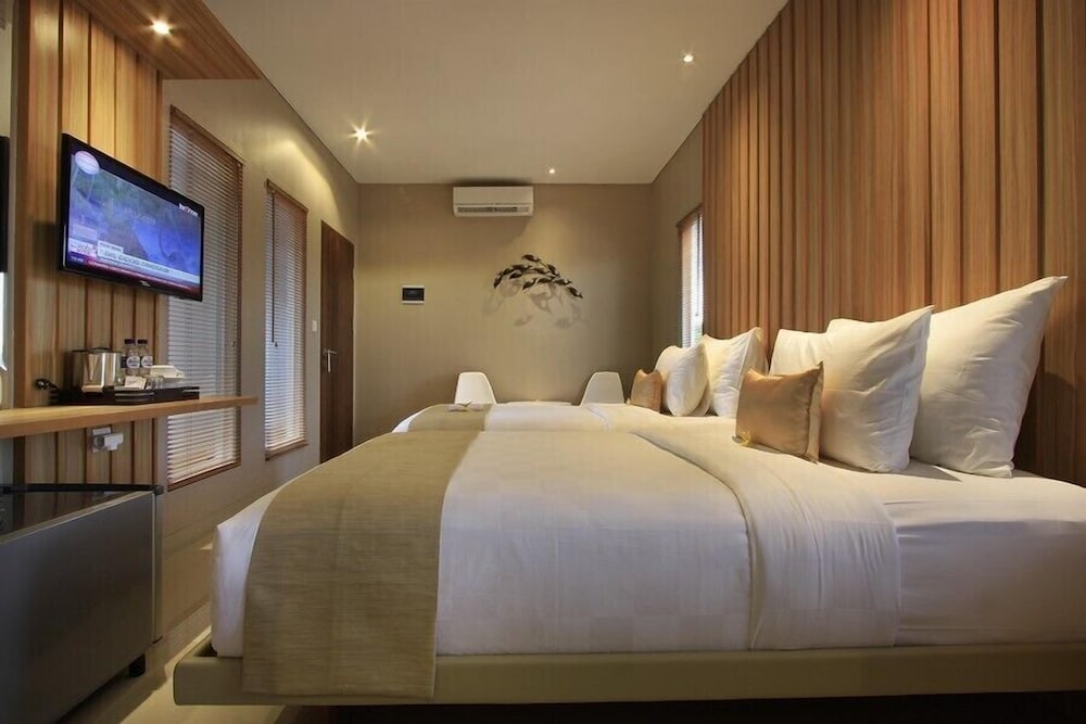 PURI PADMA HOTEL 17/50