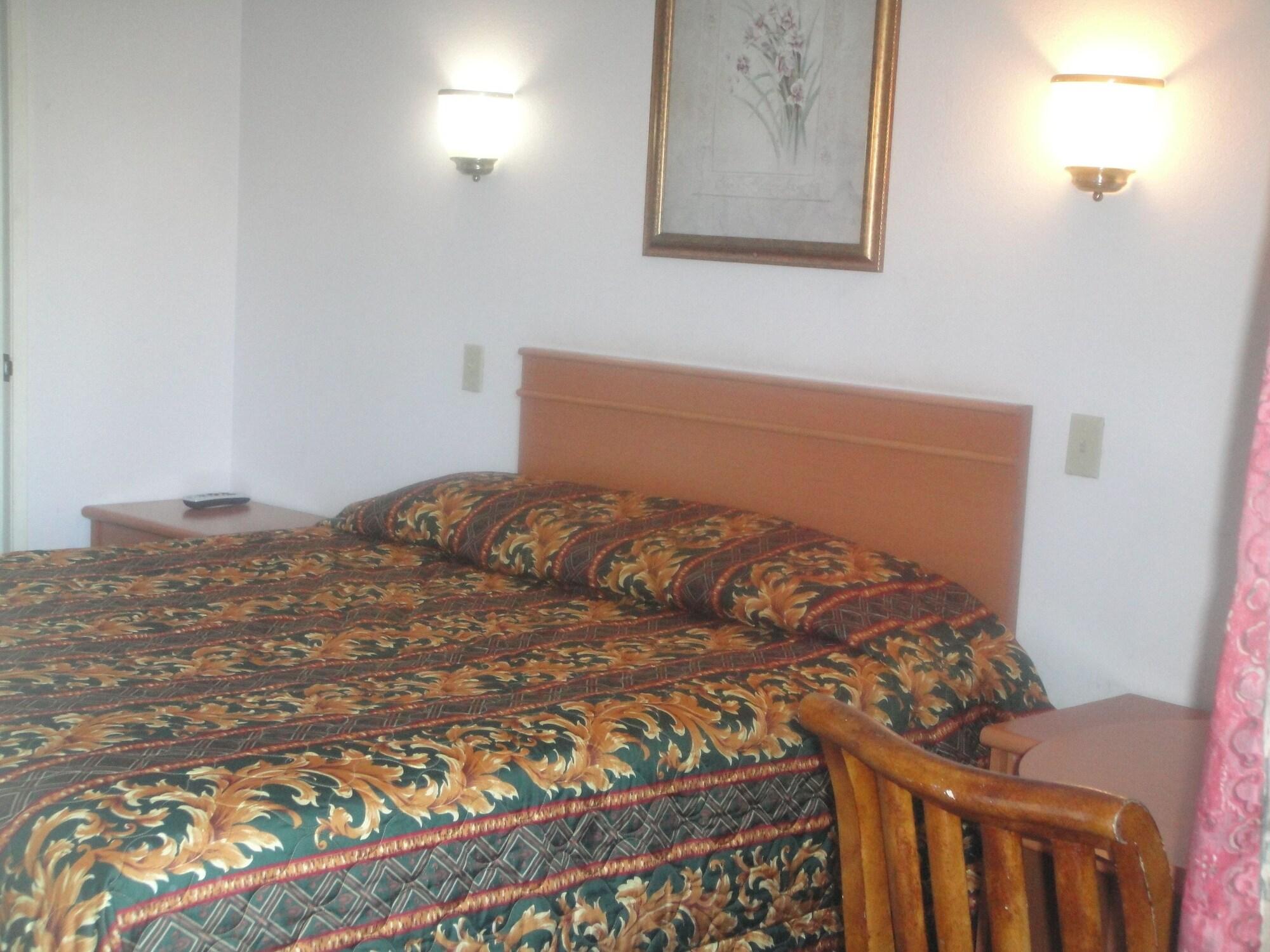 Harbor Inn 9/20