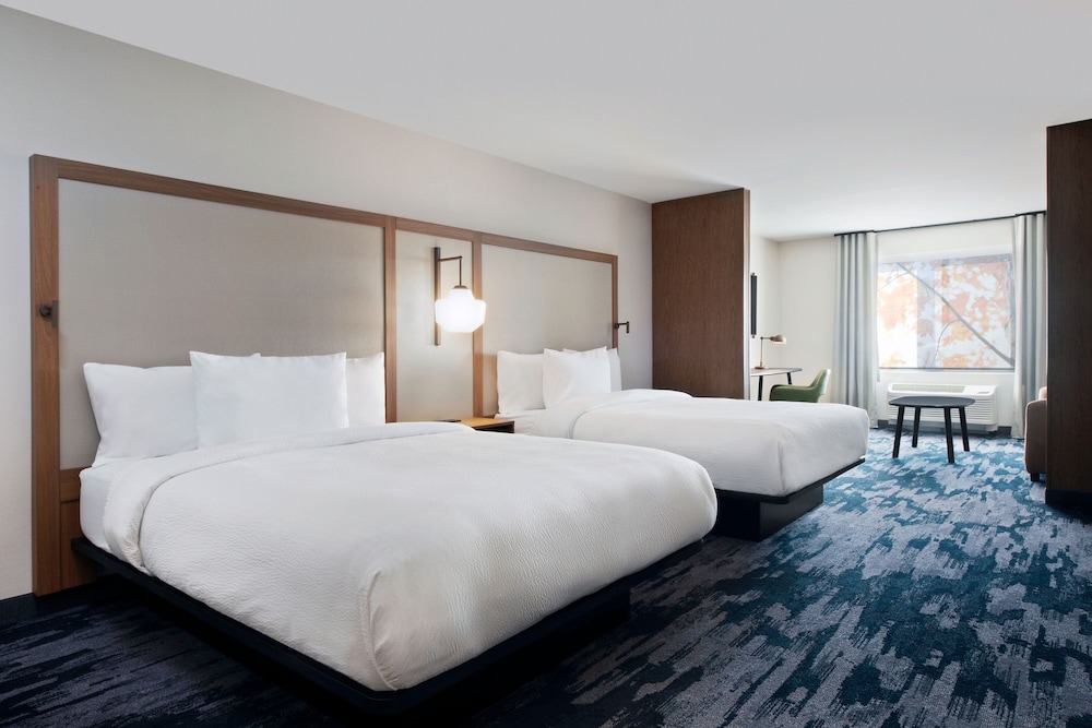 Fairfield Inn & Suites Chino 9/27