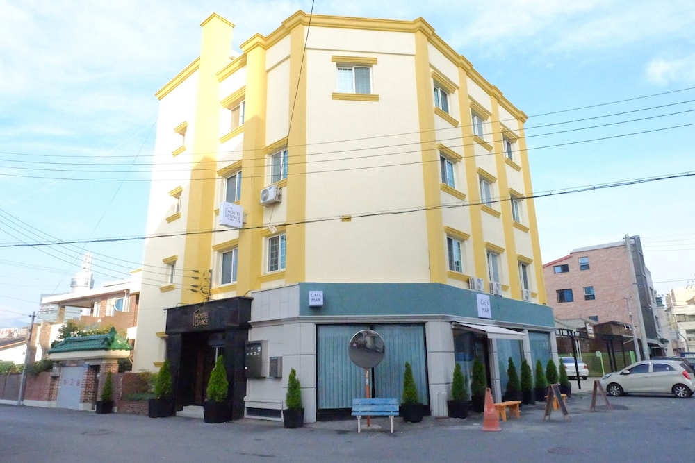 Hostel Espace 3/52