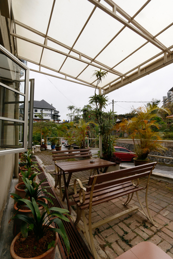 Swing and Pillows at Golden Lodge Tanah Rata, Cameron Highland 2/11