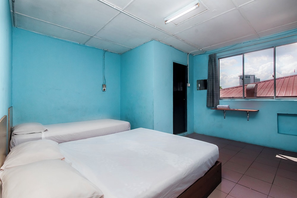 Hotel O Gold Star Hotel 13/24