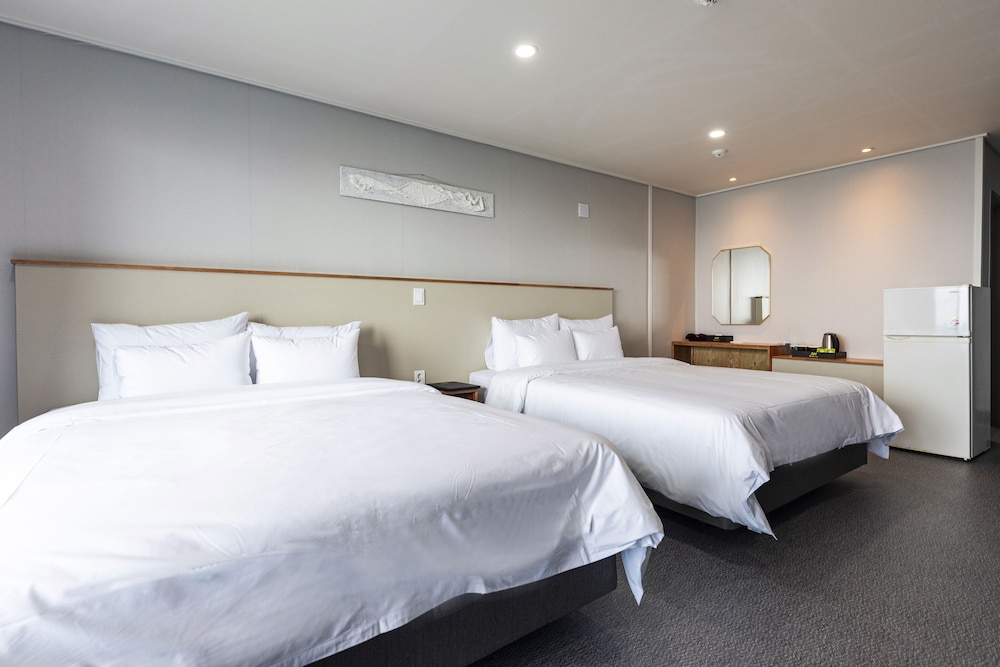 Aewol Stay in Jeju 15/50