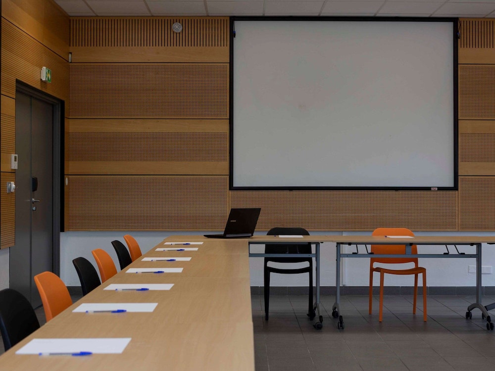 Ibis Styles Vierzon 35/44