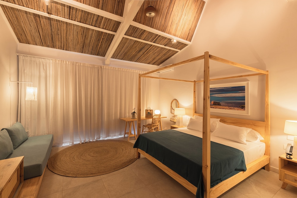 Cotton Bay Resort & Spa 13/29