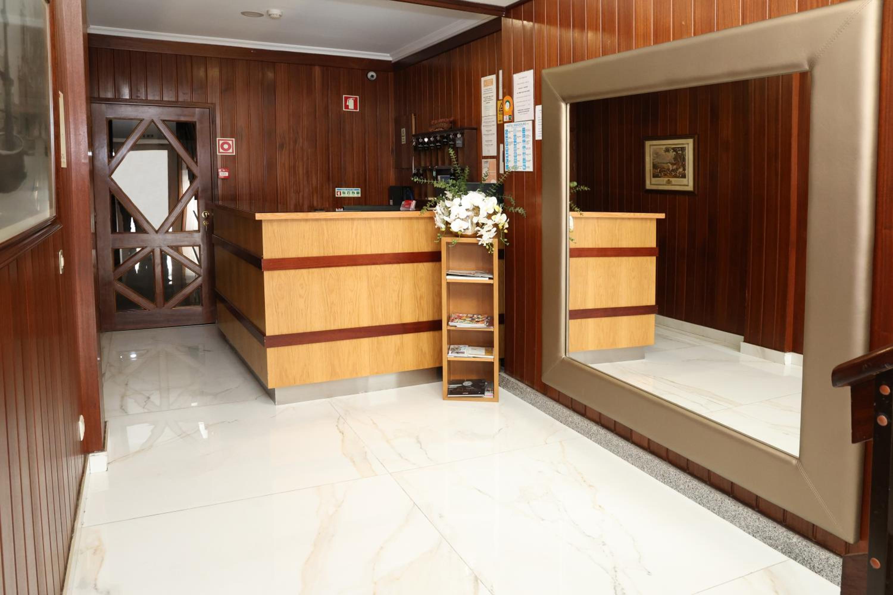 Hotel Ribadouro 5/50