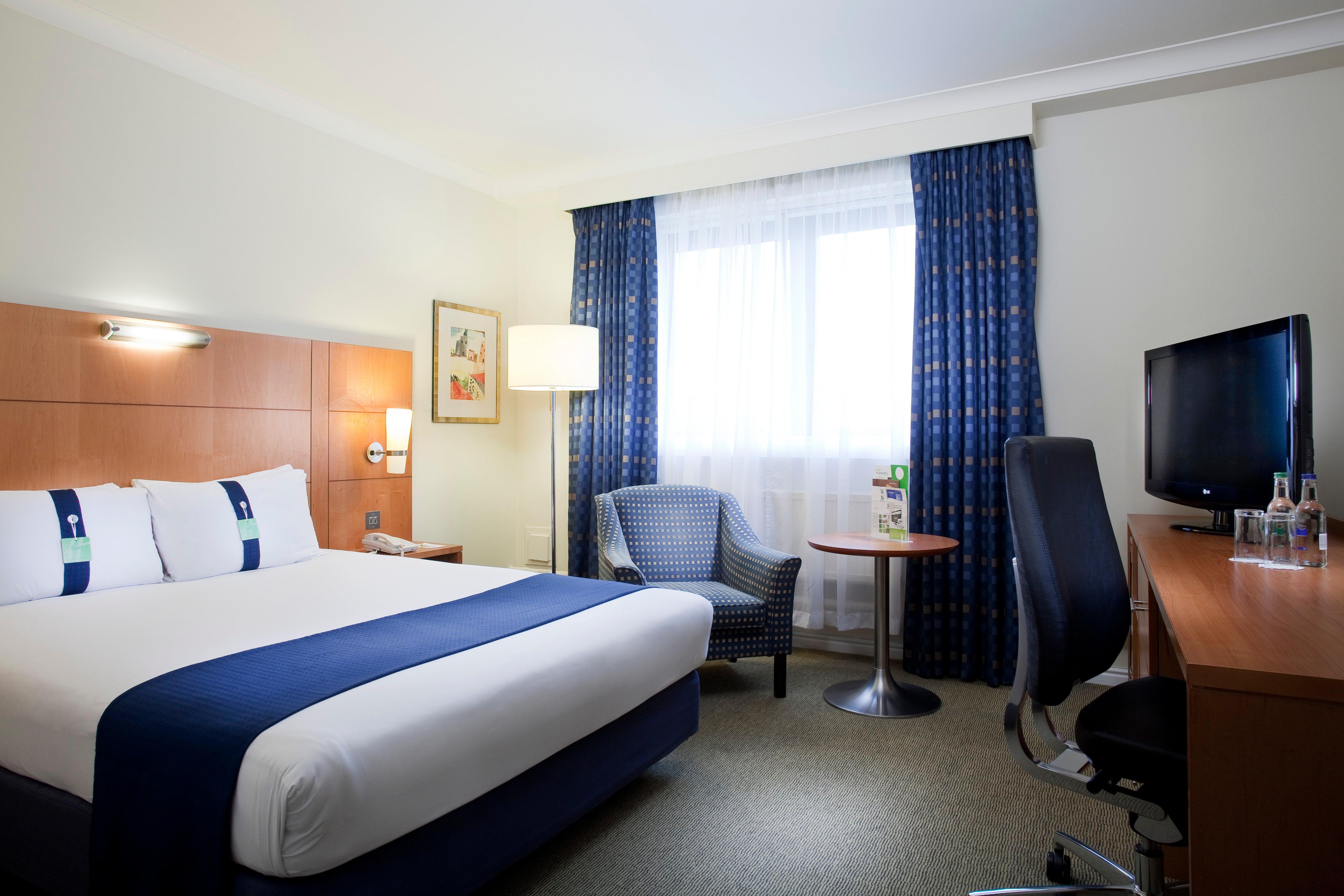 غرفة بريميوم، Holiday Inn London Sutton 2/5