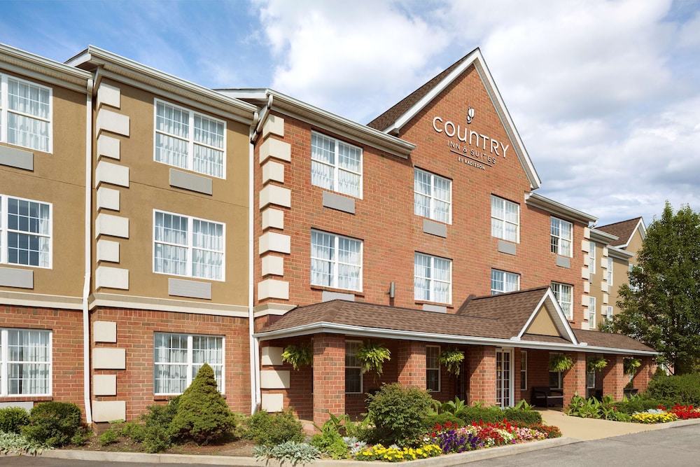 Country Inn & Suites by Radisson, Macedonia - Northfield 1/24